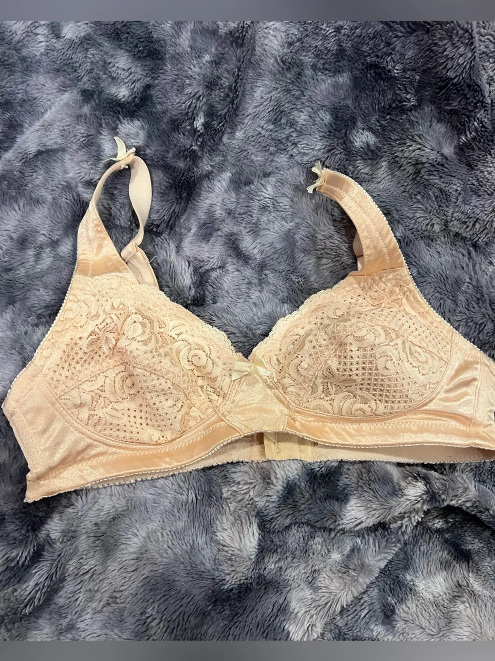 Soft Lace Nude Bra - Comfortable Everyday Support